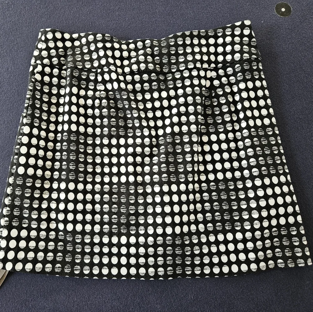 Skirts (2) with built in shorts - Picture 6 of 10